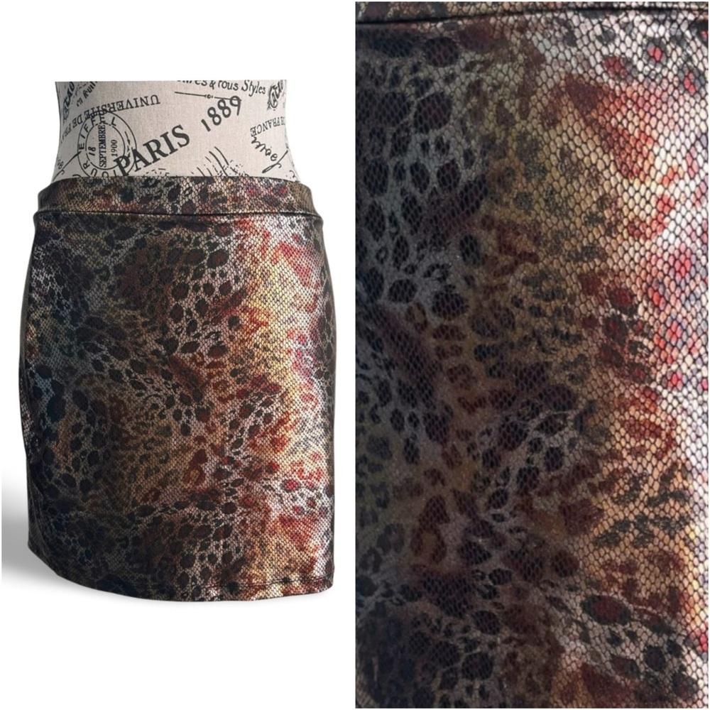 Y2K Vintage Snake and Leopard Copper silver red wet look Mini Skirt Medium